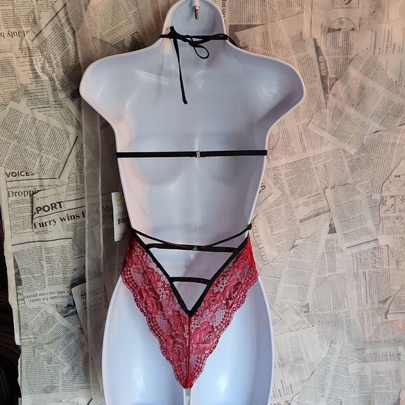 NEW Red Lace Halter Lingerie - Picture 3 of 4